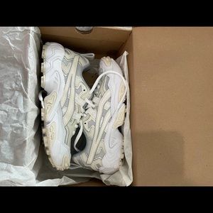 ASICS Gel Nandi size 6